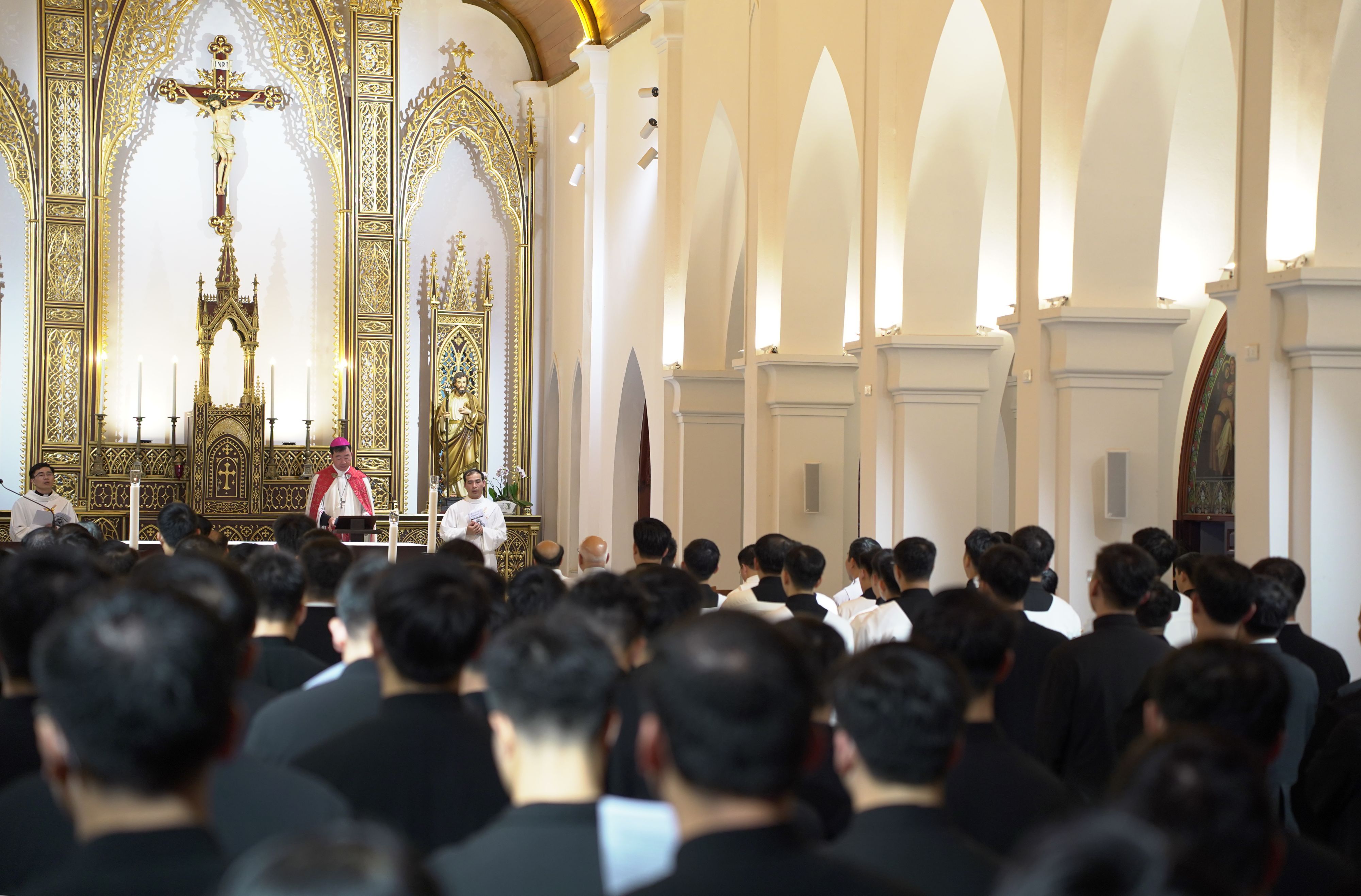 Chủng sinh ĐCV Thánh Tâm Thái Bình giao lưu với Khoa Triết học và Tu đức ĐCV Thánh Giuse Hà Nội