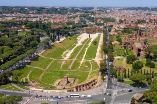 200 tòa giải tội đã sẵn sàng cho ngày lãnh nhận Bí tích Hoà giải của giới trẻ tại Roma