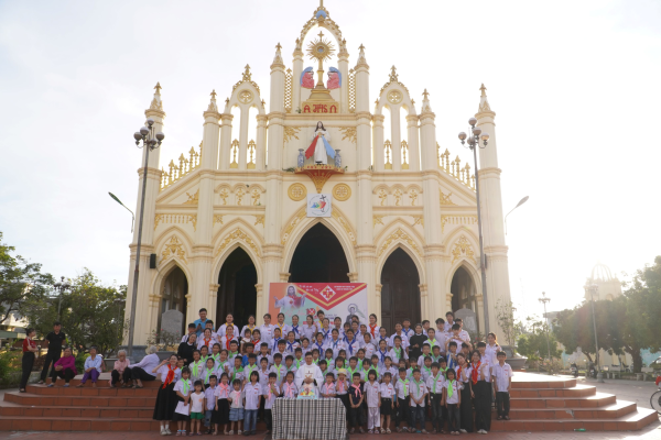Xứ đoàn Thiếu Nhi Thánh Thể Thánh Giuse Phạm Quang Túc – Giáo xứ Thuần Tuý: Dấu ấn 10 năm thành lập và mừng Bổn mạng Xứ đoàn