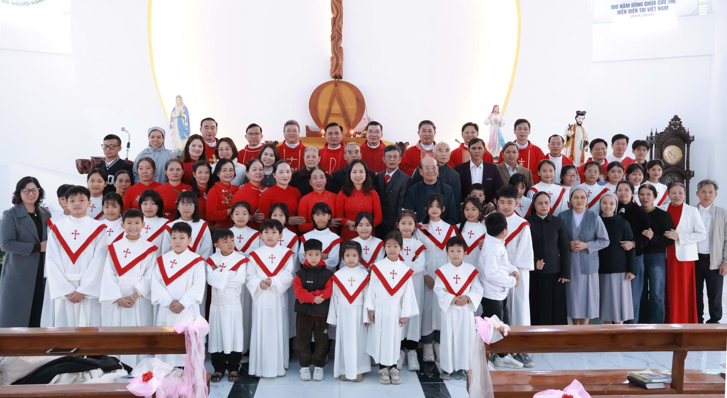 Ban Bảo vệ Sự sống Thái Bình mừng lễ Quan thầy