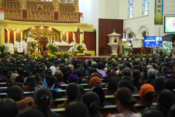 Huynh đoàn Giáo dân Đa Minh Giáo phận Thái Bình mừng kính Thánh Martino De Porres – quan thầy