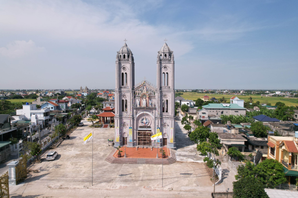 Giáo xứ Luật Trung