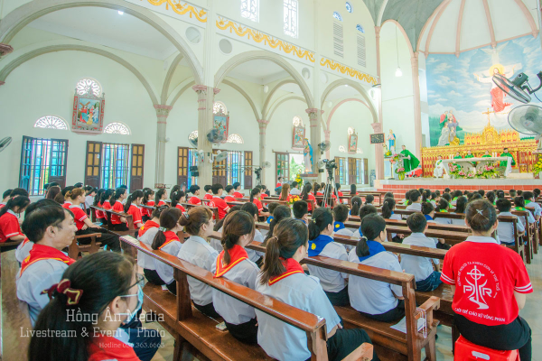 Giới trẻ Giáo xứ Võng Phan mừng kỉ niệm 10 năm thành lập