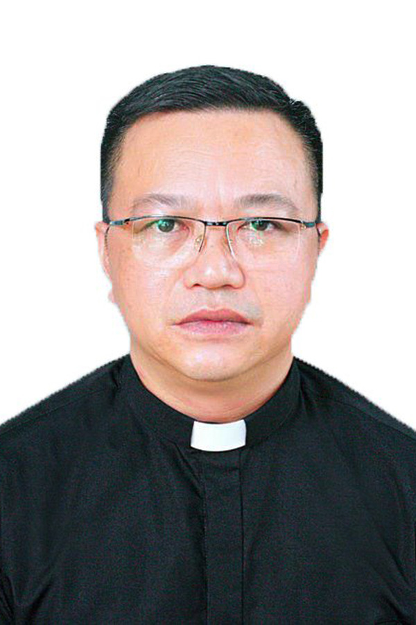 Phó tế: Giuse Trương Văn Thiện