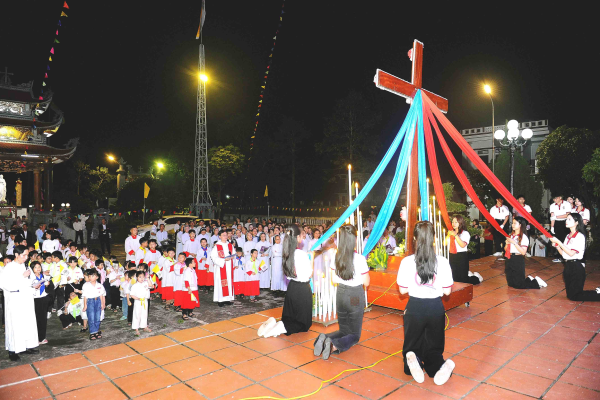 Giáo Xứ Cát Nội: Dấu ấn lịch sử đón Thánh Giá, minh chứng cho sự trưởng thành sau hơn một Thập Kỷ