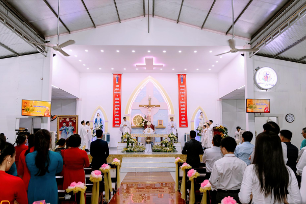 Thánh lễ mừng kính hai Thánh Tử Đạo – Quan Thầy Đồng Hương Giáo xứ Linh Châu
