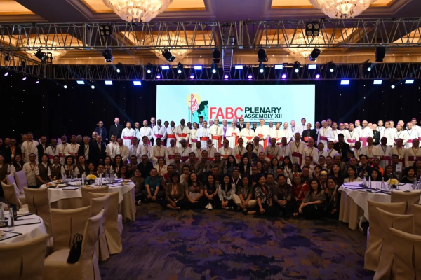 Đại hội Toàn thể FABC lần thứ XII - Ngày khai mạc: Hiệp thông để cùng nhau lên đường