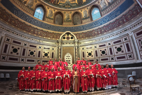 Hội đồng Giám mục Việt Nam kết thúc hành trình Ad Limina 2026 và khai mạc Khoá họp thường niên