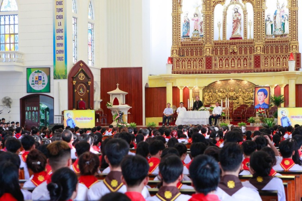 Giáo lý viên hành hương trong hy vọng  (Bài chia sẻ của Lm Dom. Nguyễn Văn Thụ với Giáo lý viên và Huynh trưởng Giáo phận Thái Bình)