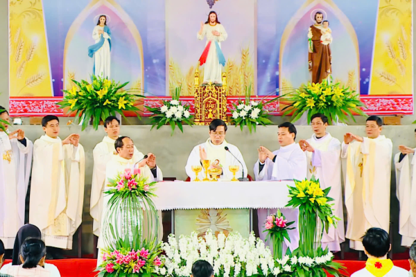 Giáo họ Tiên Cầu hân hoan mừng lễ Thánh Phaolô Tông đồ Trở lại – Quan thầy Giáo họ