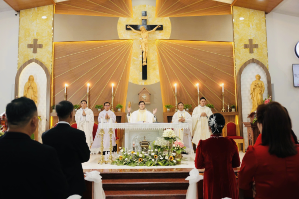 Đồng hương Giáo phận Thái Bình – miền Nam: Mừng lễ Thánh Gia Thất và kỷ niệm hồng ân Hôn phối