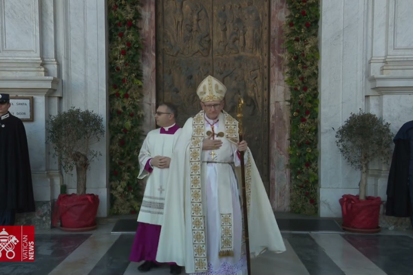 Đóng Cửa Thánh tại Vương Cung Thánh Đường Thánh Phao-lô Ngoại Thành